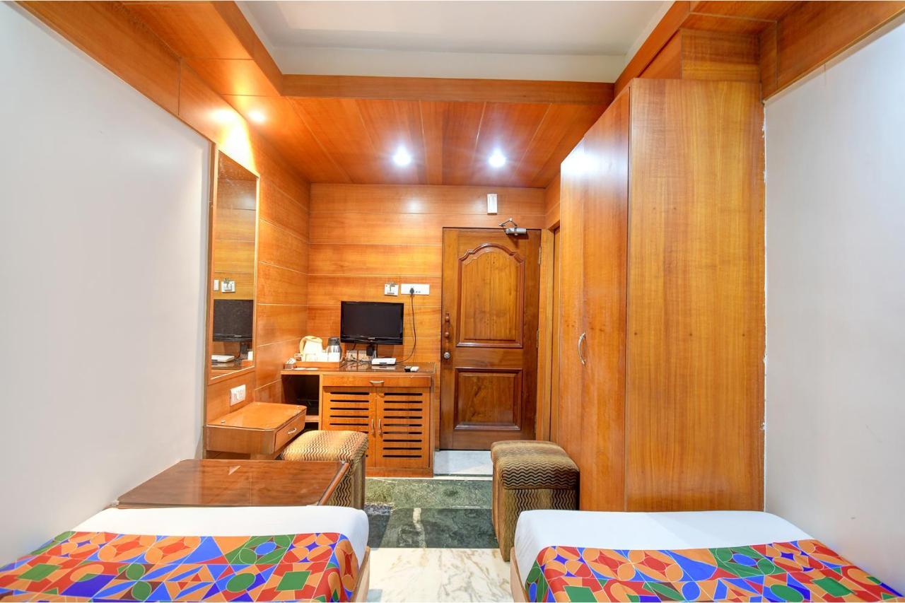 Fabhotel Panasia International Kolkata Eksteriør bilde