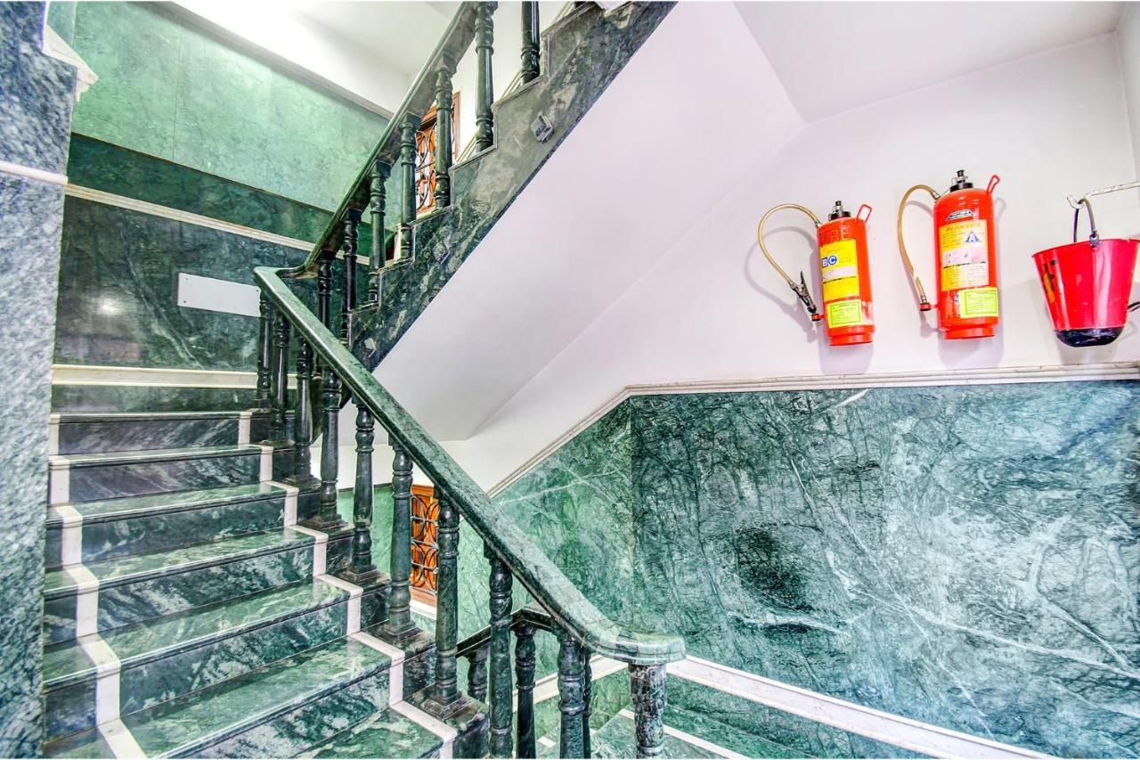Fabhotel Panasia International Kolkata Eksteriør bilde