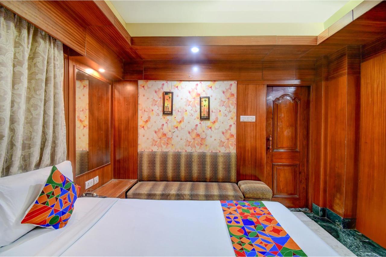 Fabhotel Panasia International Kolkata Eksteriør bilde