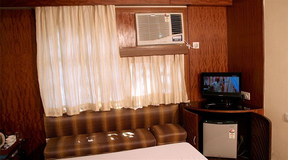 Fabhotel Panasia International Kolkata Eksteriør bilde